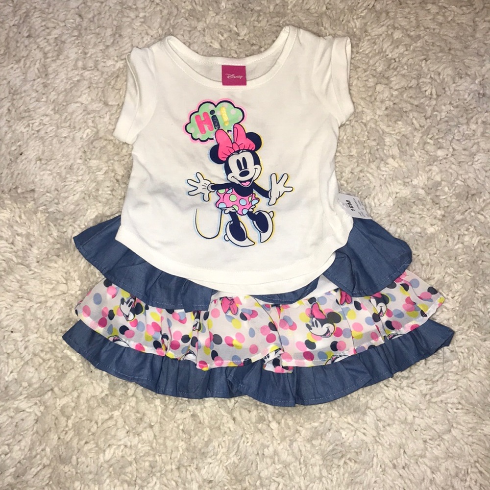Minnie Mouse outfit